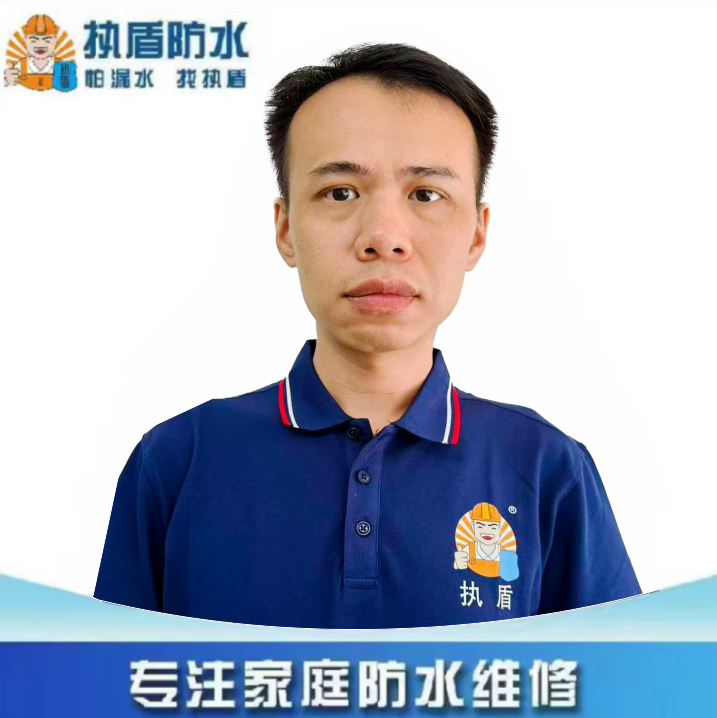 謝工（市場部經理）